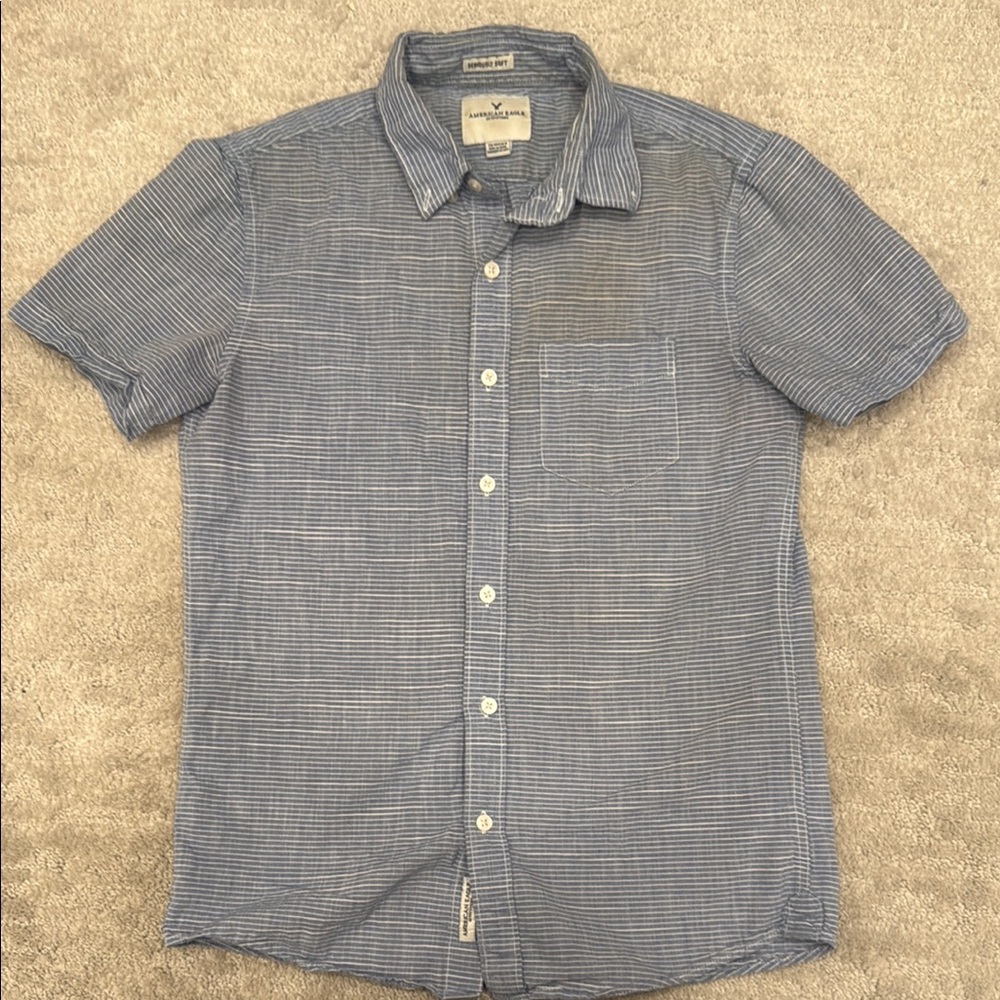 American Eagle Outfitters Blue Casual Button Down Shirt Relaxed Fit